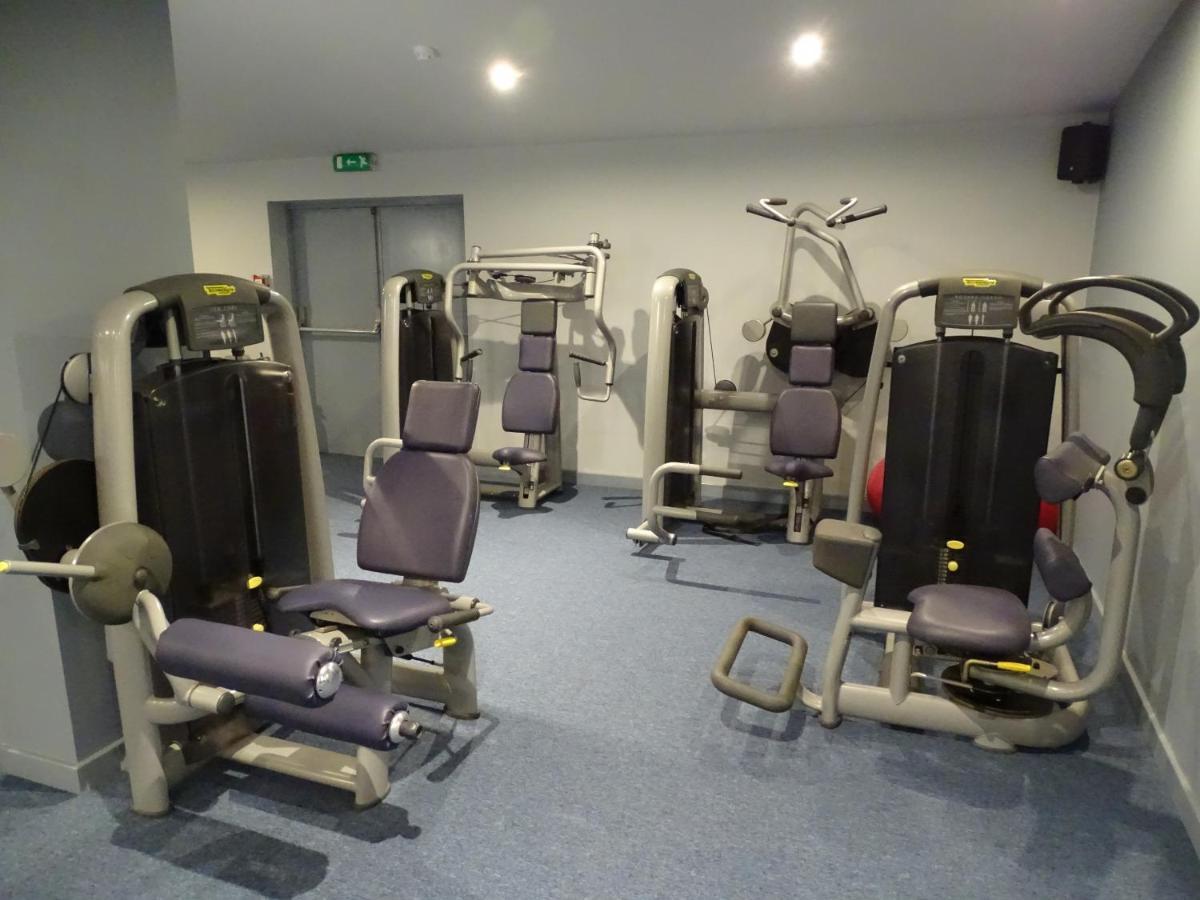 The Beeches Hotel & Leisure Club เวสต์บริดจ์ฟอร์ด ภายนอก รูปภาพ